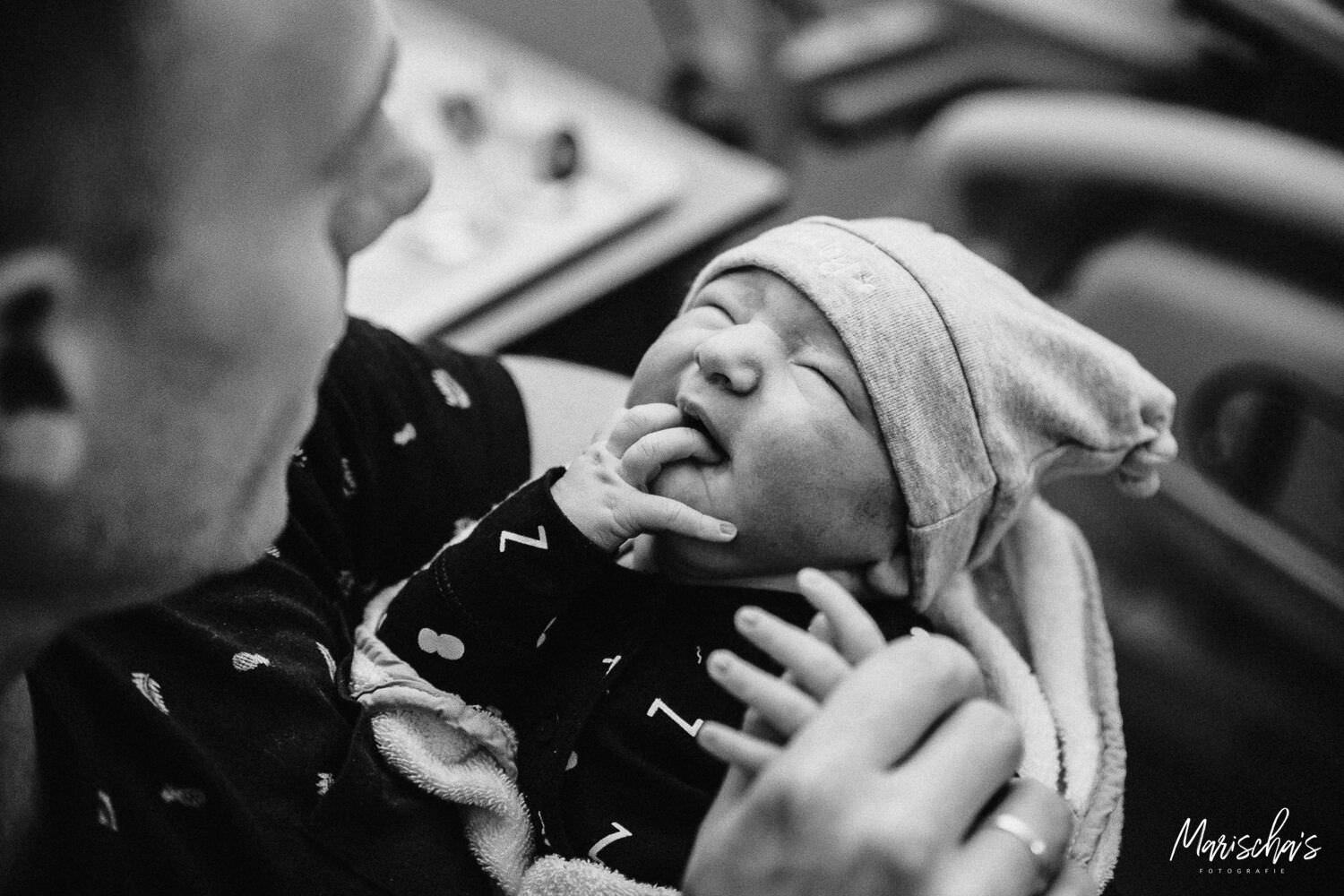 Geboortefotograaf om een geboorte te fotograferen in het Laurentinus ziekenhuis in Roermond
