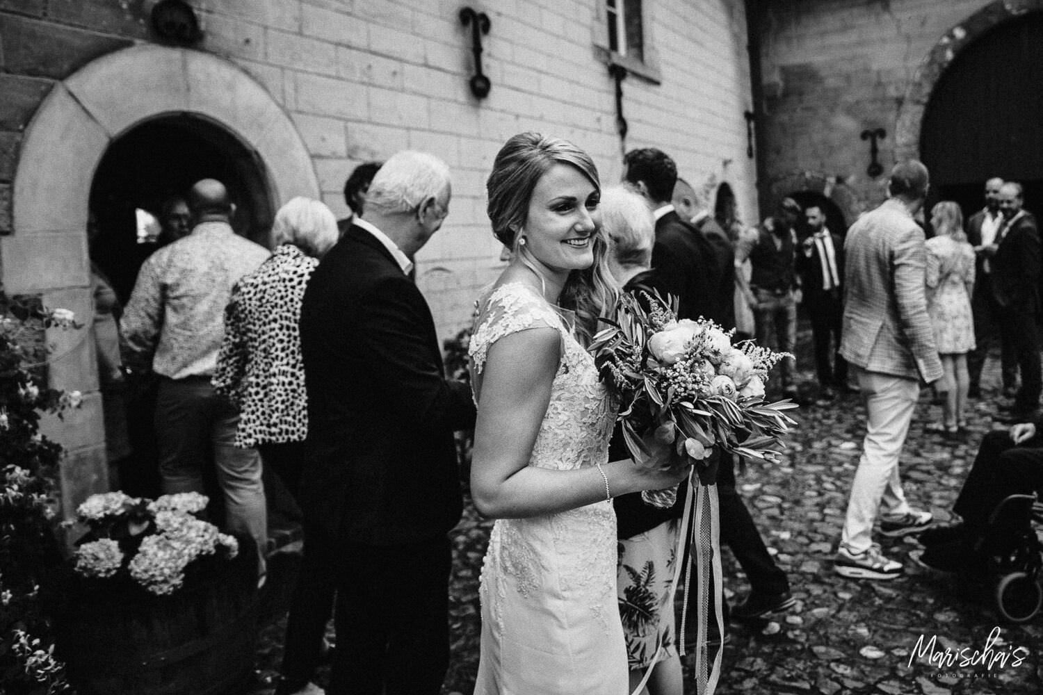 trouwfotograaf voor een trouwreportage bij Sibberhuuske Valkenburg limburg