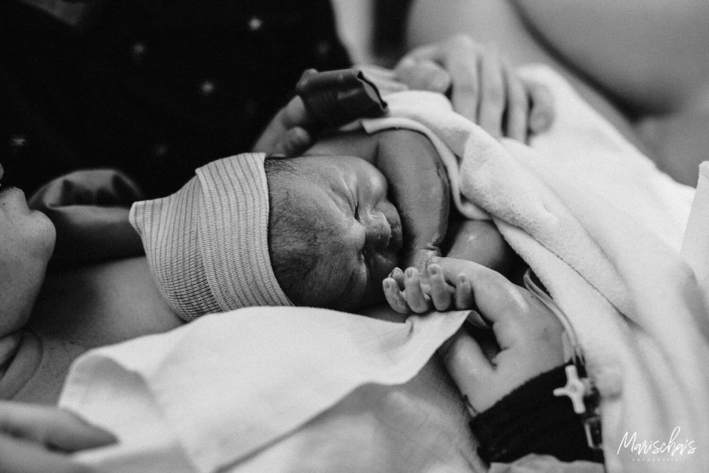 bevallingsfotograaf voor een bevalling in het Zuyderland geboortecentrum in limburg