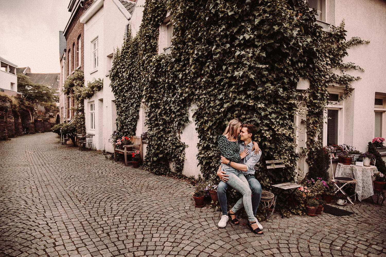 Spontane loveshoot op een buiten locatie in Limburg