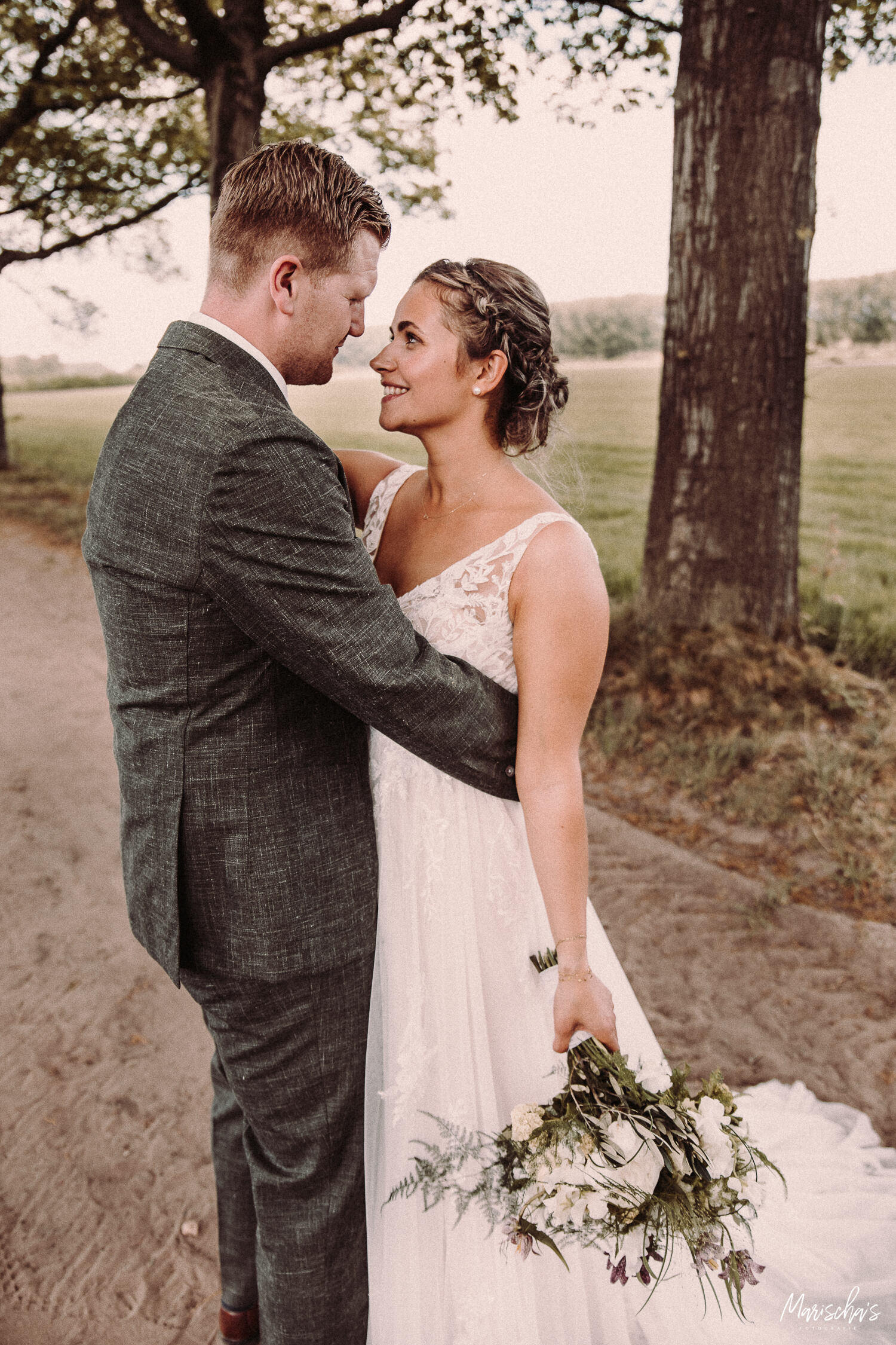 bruidsfotograaf voor een bruiloft in Heelweg gelderland