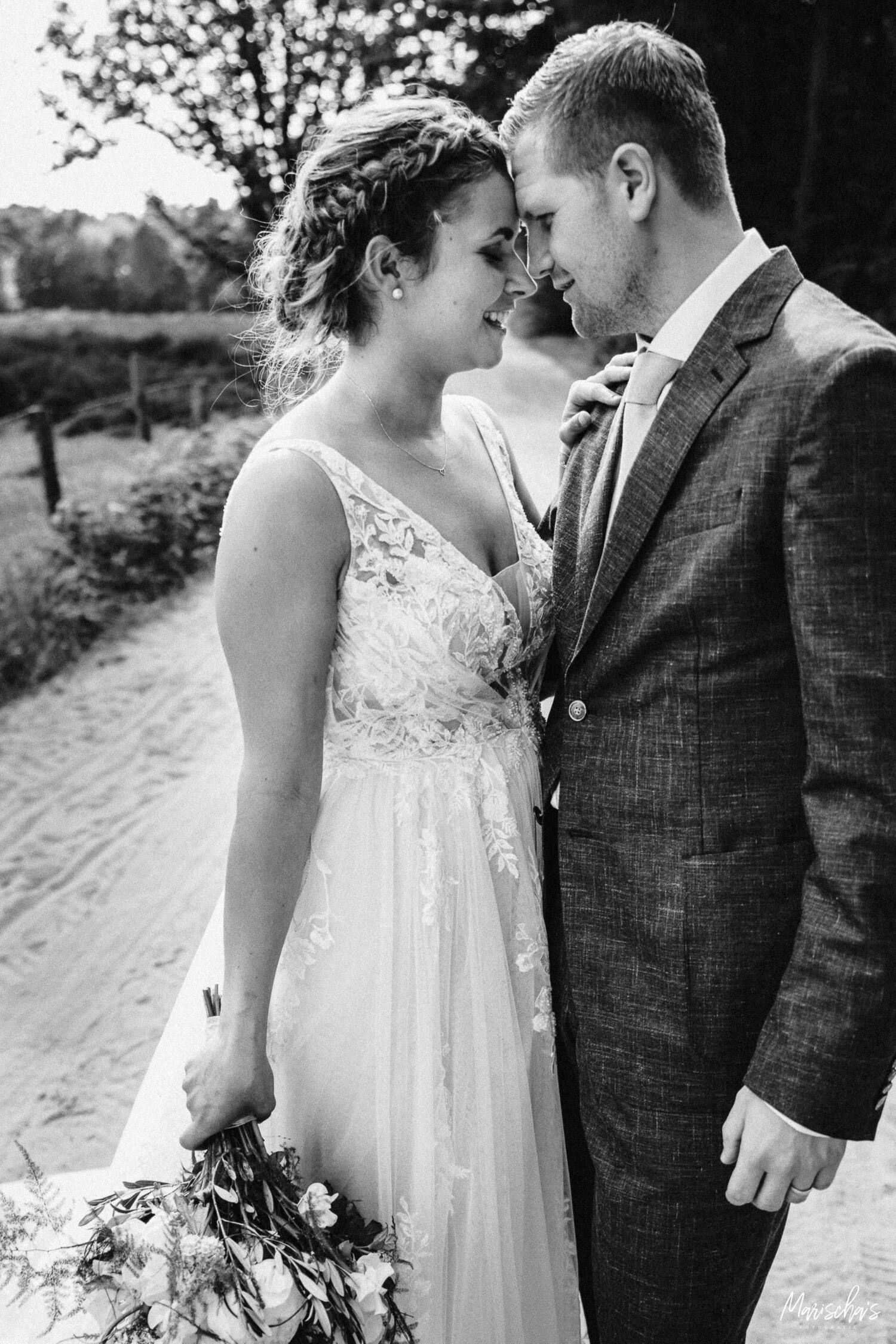 bruidsfotograaf voor een bruiloft in Heelweg gelderland
