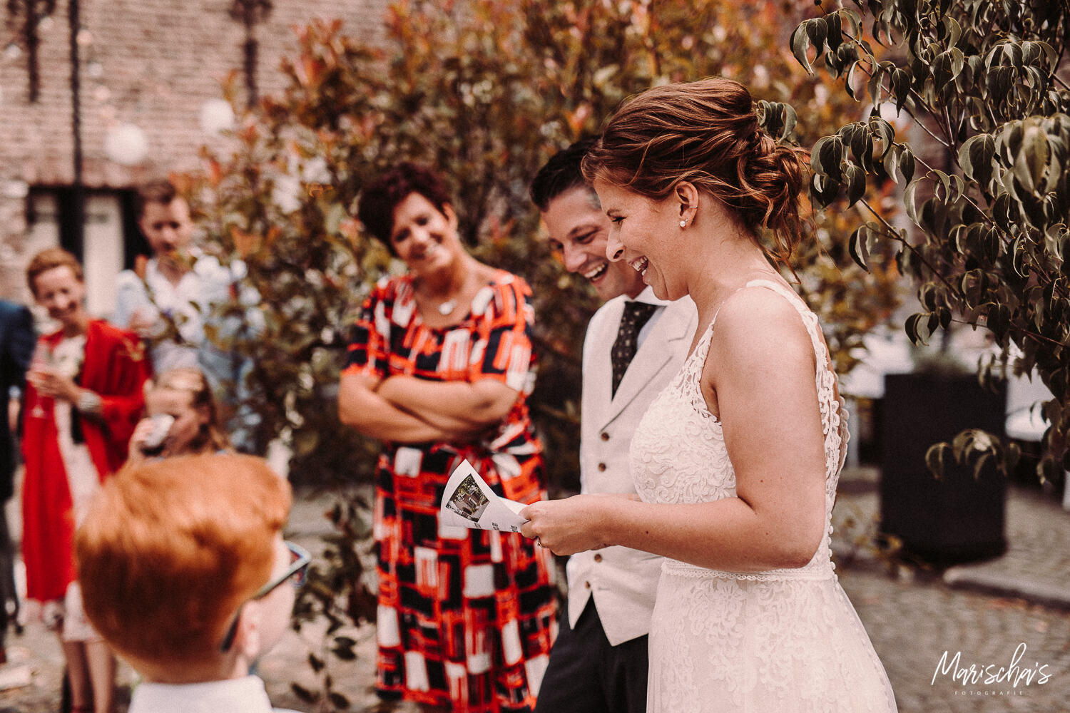 trouwen in kasteel limbricht met een bruidsfotograaf