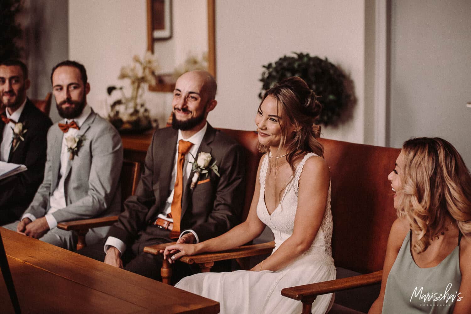 Bruidsfotograaf voor een bruidsreportage van een bruiloft in regio Drenthe