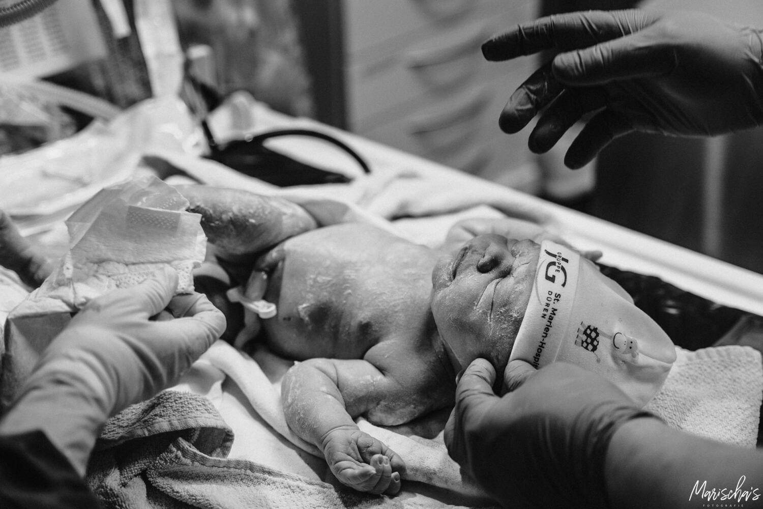 geburtsfotografie bei st marien hospital in Düren Birkesdorf